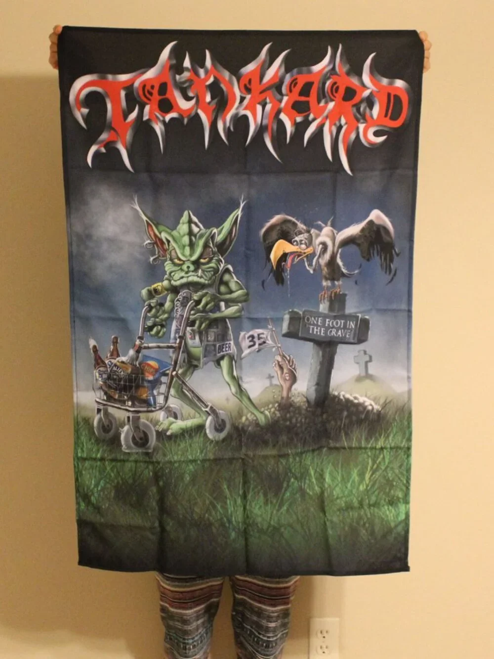 Tankard One Foot In The Grave Tapestry Fabric Cloth Poster Flag Banner Box 3